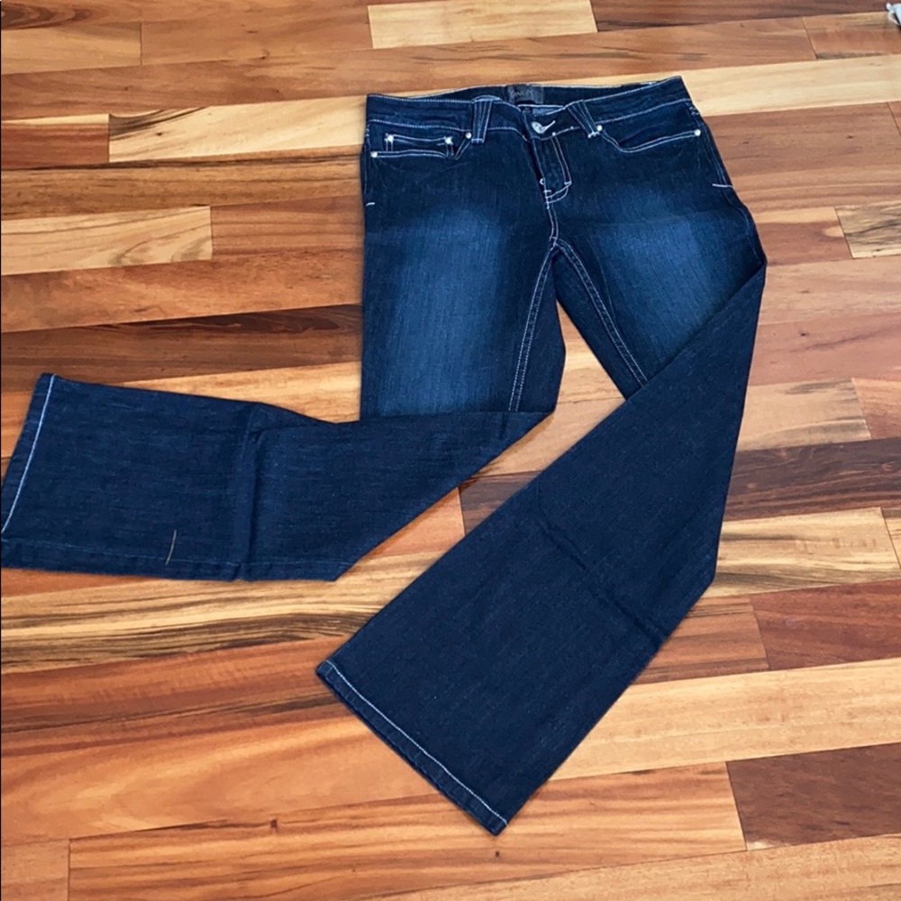 Yanuk Jeans - Gem